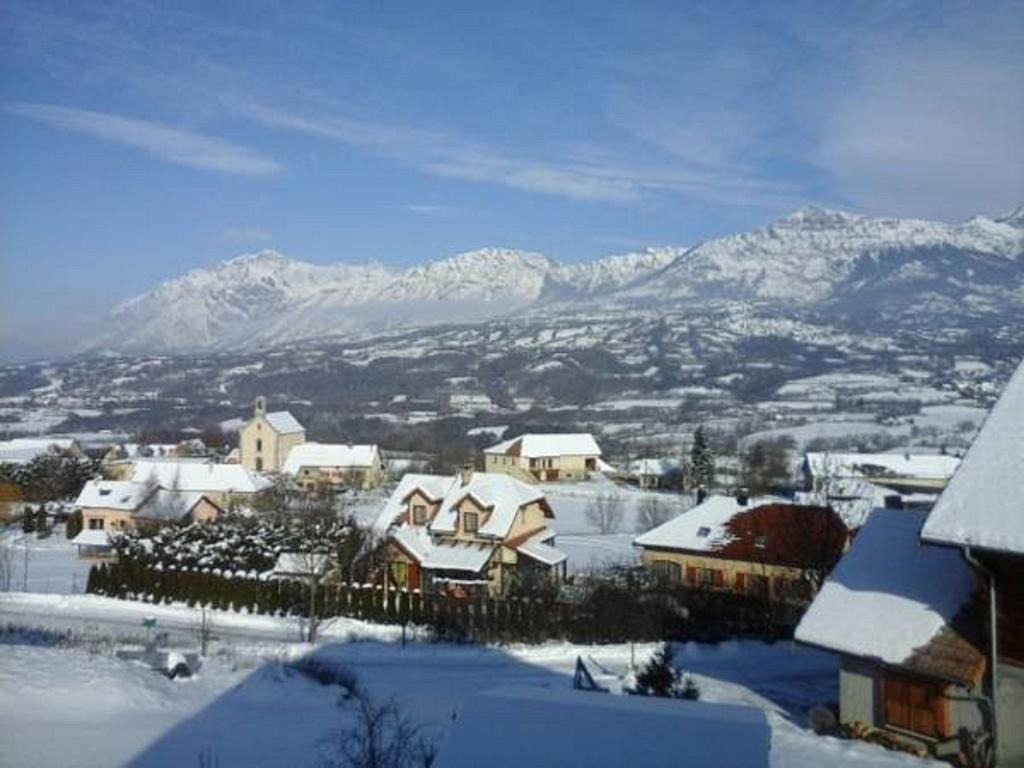 Ferienwohnung La Collinette Saint-Laurent-du-Cros Exterior foto